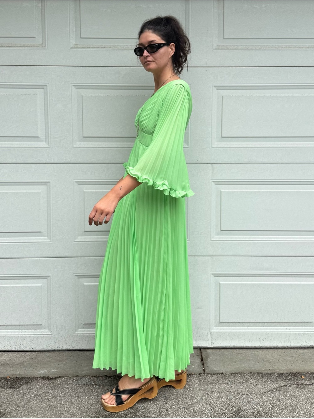 Vintage Crystal Pleated V‑Neck Maxi Dress Bright Green Bell Sleeves Rhinestones - Picture 8 of 10